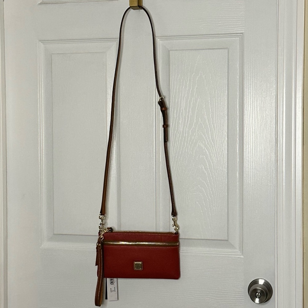 Dooney & Bourke Pebble Leather East/West Convertible Wristlet Crossbody Red NWT - Picture 7 of 13